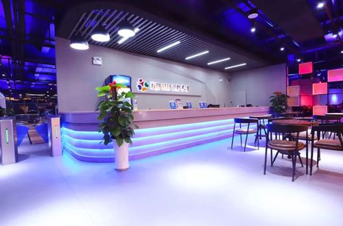 厦门市岚凰于飞信息科技